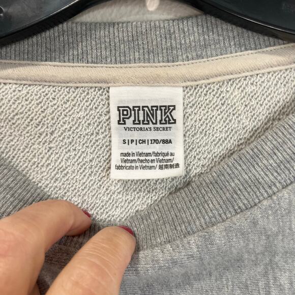 PINK Victoria’s Secret Gray Cropped Sweatshirt Small Drawstring Hem Logo - Picture 7 of 8